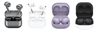 Vier Samsung Galaxy Buds Modelle in Ladehüllen.
