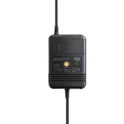 Hama Netzteil für Kfz, einstellbar, 2000mA, 24W, max. 12V, stabilis., 8 Adapter Schwarz
